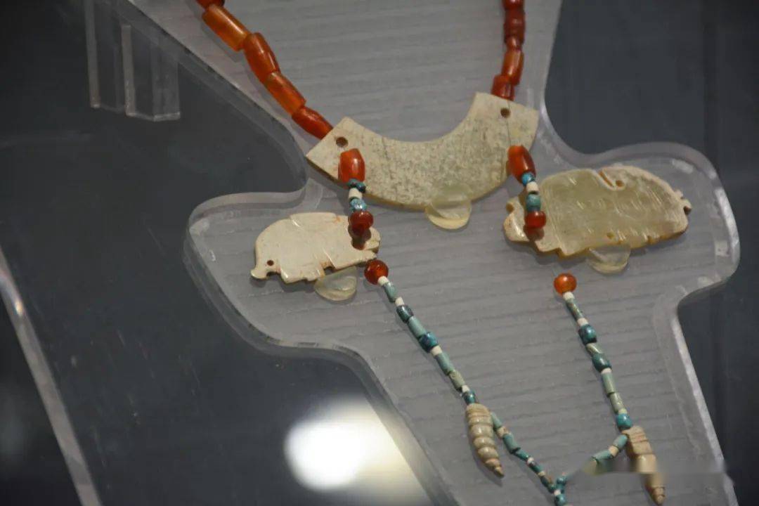 "大话文物"组玉佩_长安_大唐_时辰