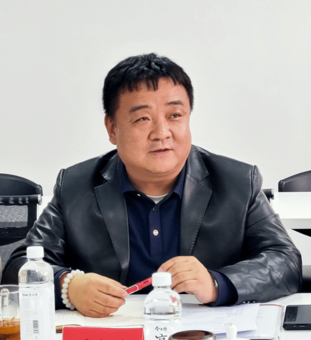 包头市副市长张斌一行到访中国马会,与协会领导共商包头马产业高质量