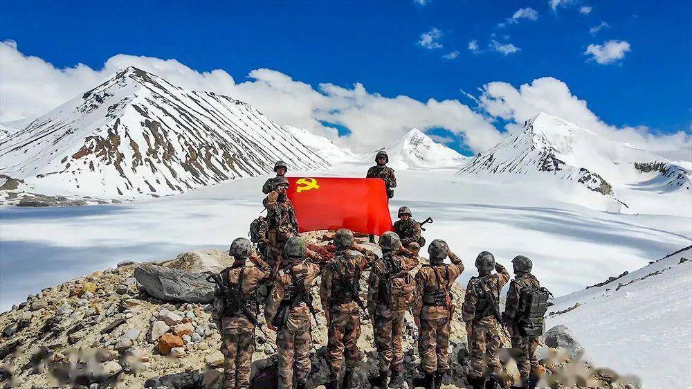 杜文娟报告文学《守边》节选:神秘的翻译_边防_战友_阿里