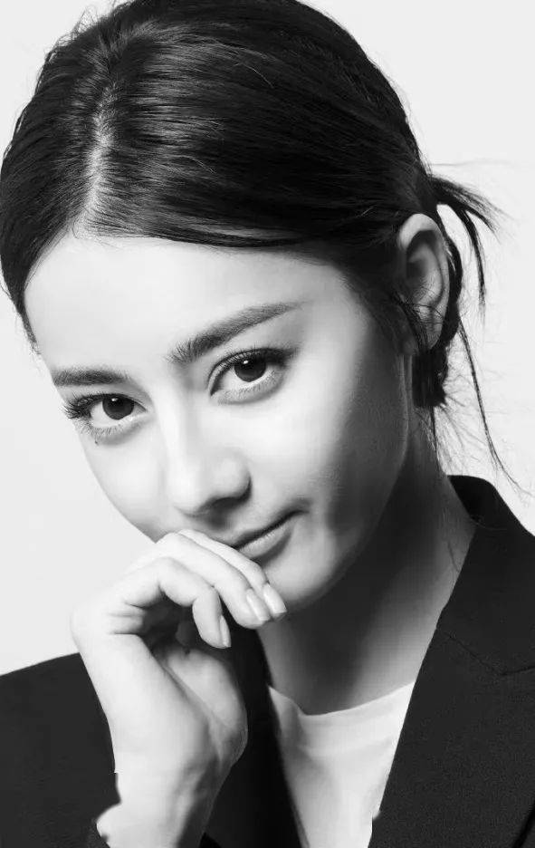 把热巴黑成这样,还不封杀?