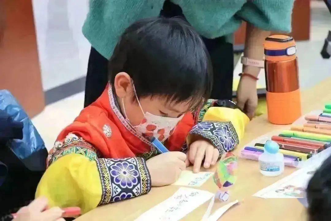 西城区开学第一课活动_幼儿园新学期_西城区中小学开学典礼