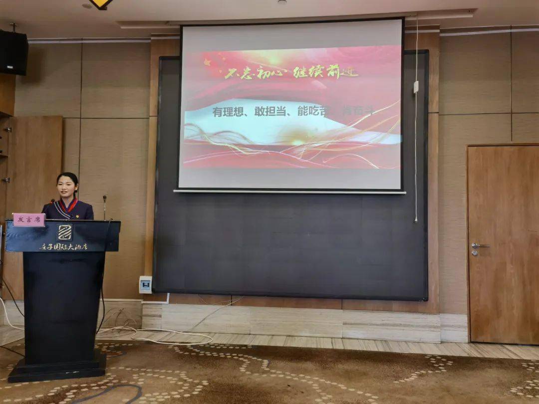 深入阜阳管理处,界阜蚌公司以及基层路政执法大队,联合开展"送宣讲到