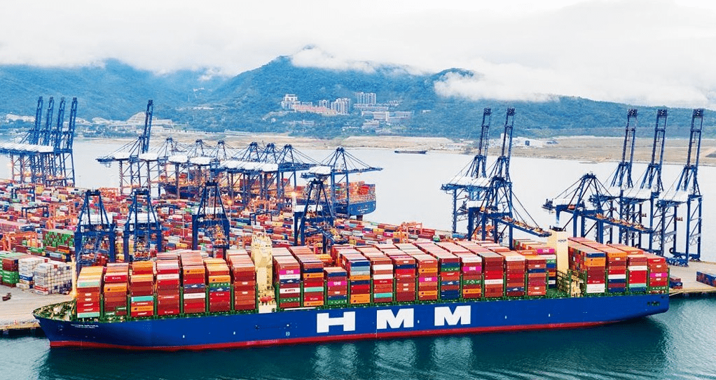 hmm下单9艘9000teu甲醇动力集装箱船,并布局甲醇燃料供应链_船舶_航运