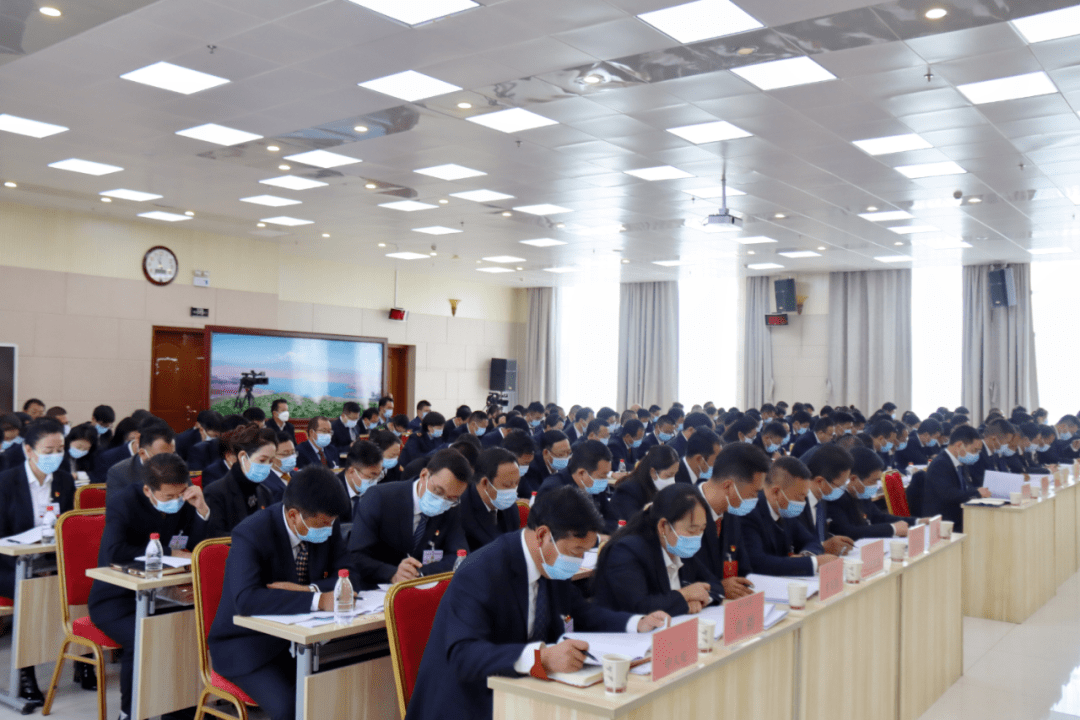 中共尖扎县委十五届六次全体会议召开_发展_建设_工作