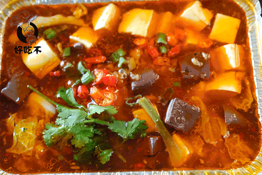 居然还有朝鲜族打糕,超级多的东北菜菜单,满足纽约的每一个东北"胃"!