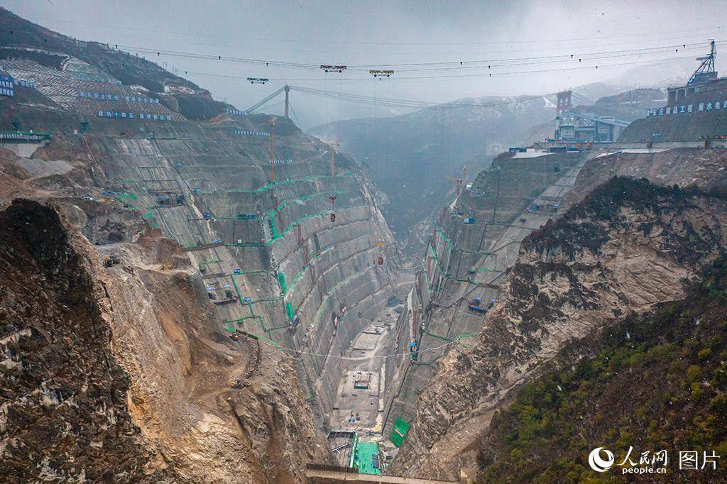 陕西东庄水利枢纽大坝开仓浇筑_工程_混凝土_项目