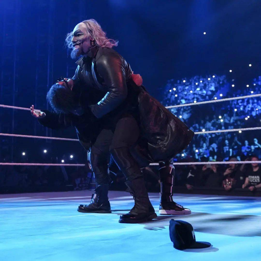 wwe smackdown 第1226期现场照片_鲍比莱斯利_挑战_萨米辛