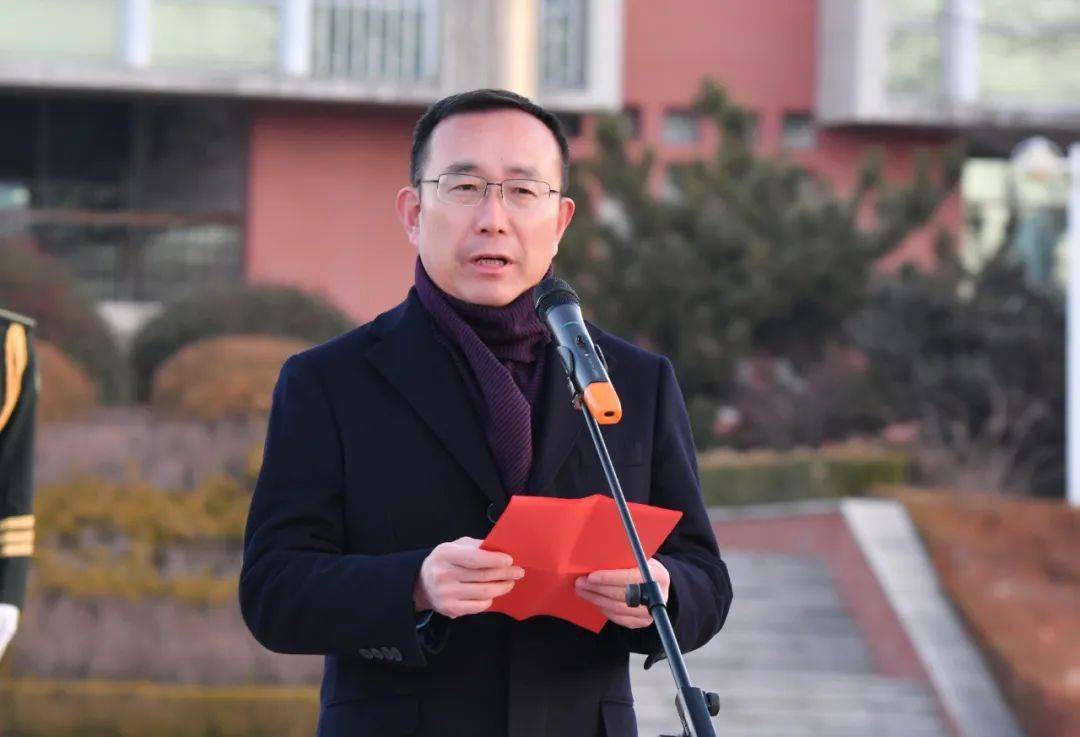 新学期升旗仪式上,校长这样说……_张宝_发展_能力