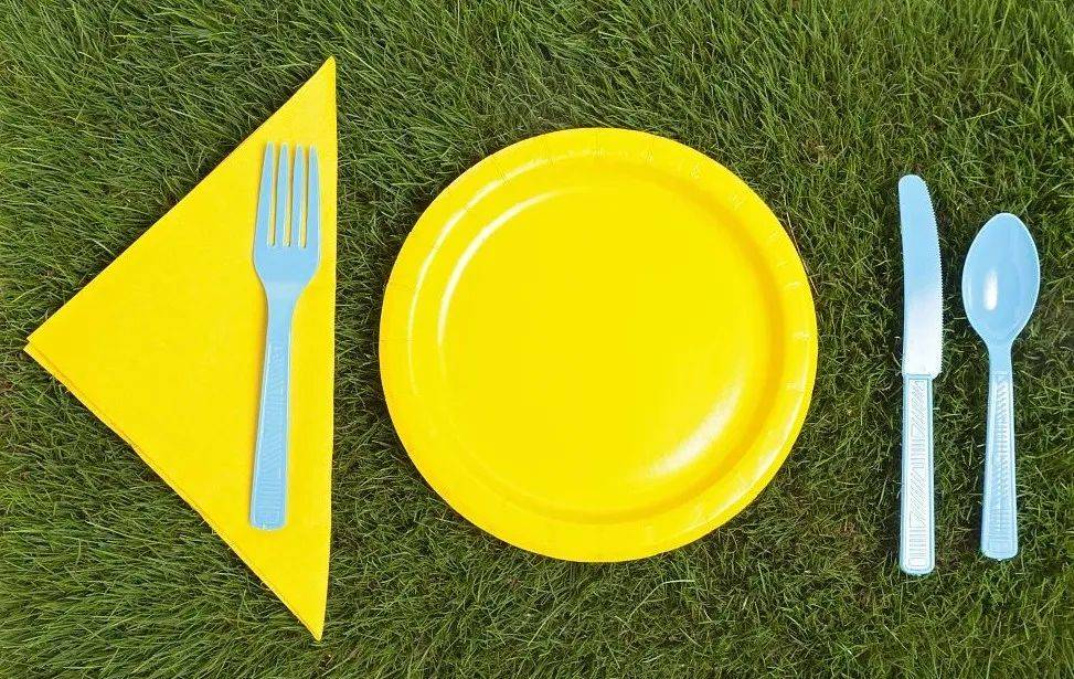 可能会导致白血病?这是真的吗?塑料餐具含有甲醛?