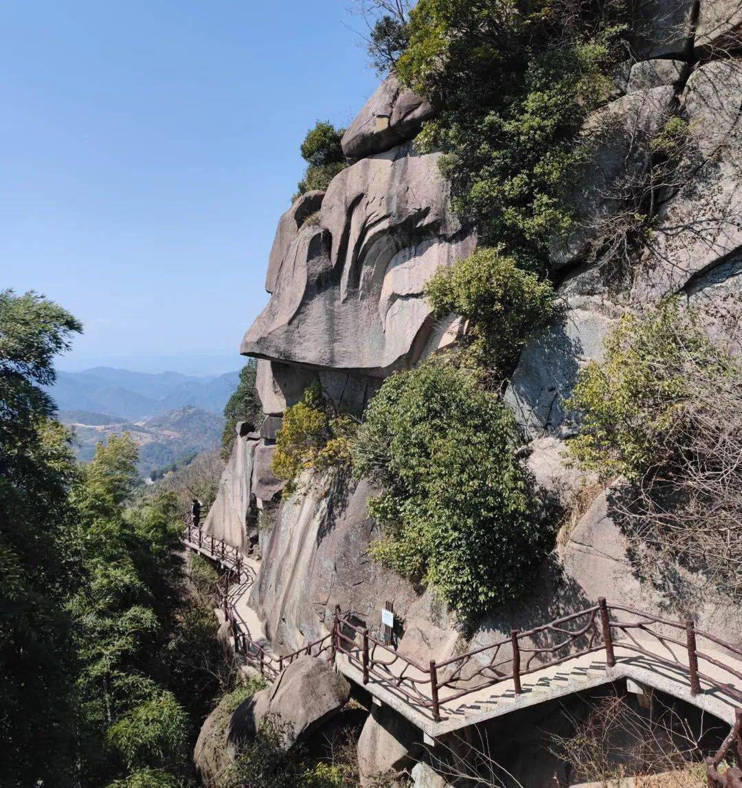 【樂行族|花開懸巖】3月4日/5日,四明山神秘村莊,被櫻桃花包圍,如同