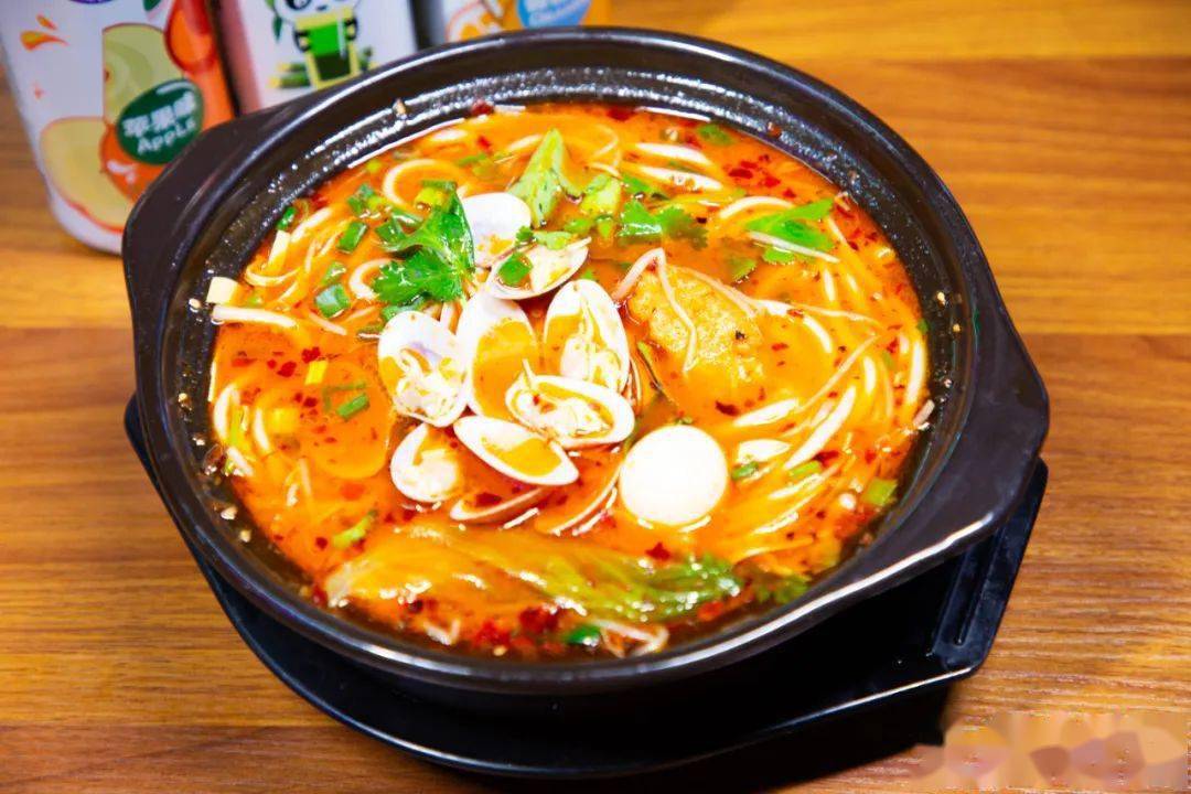 8元「一品轩麻辣烫」花甲米线 饮料1瓶!多店通用!好吃不贵!