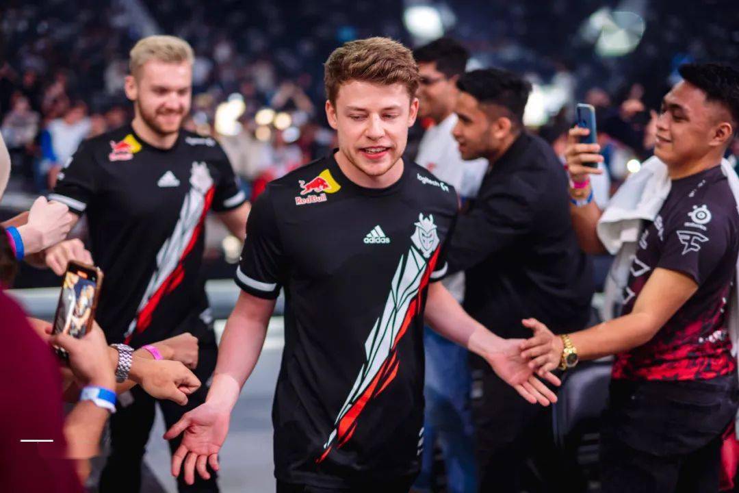 鹿望台 | 热爱的保质期_jks_thieves_卡托维兹