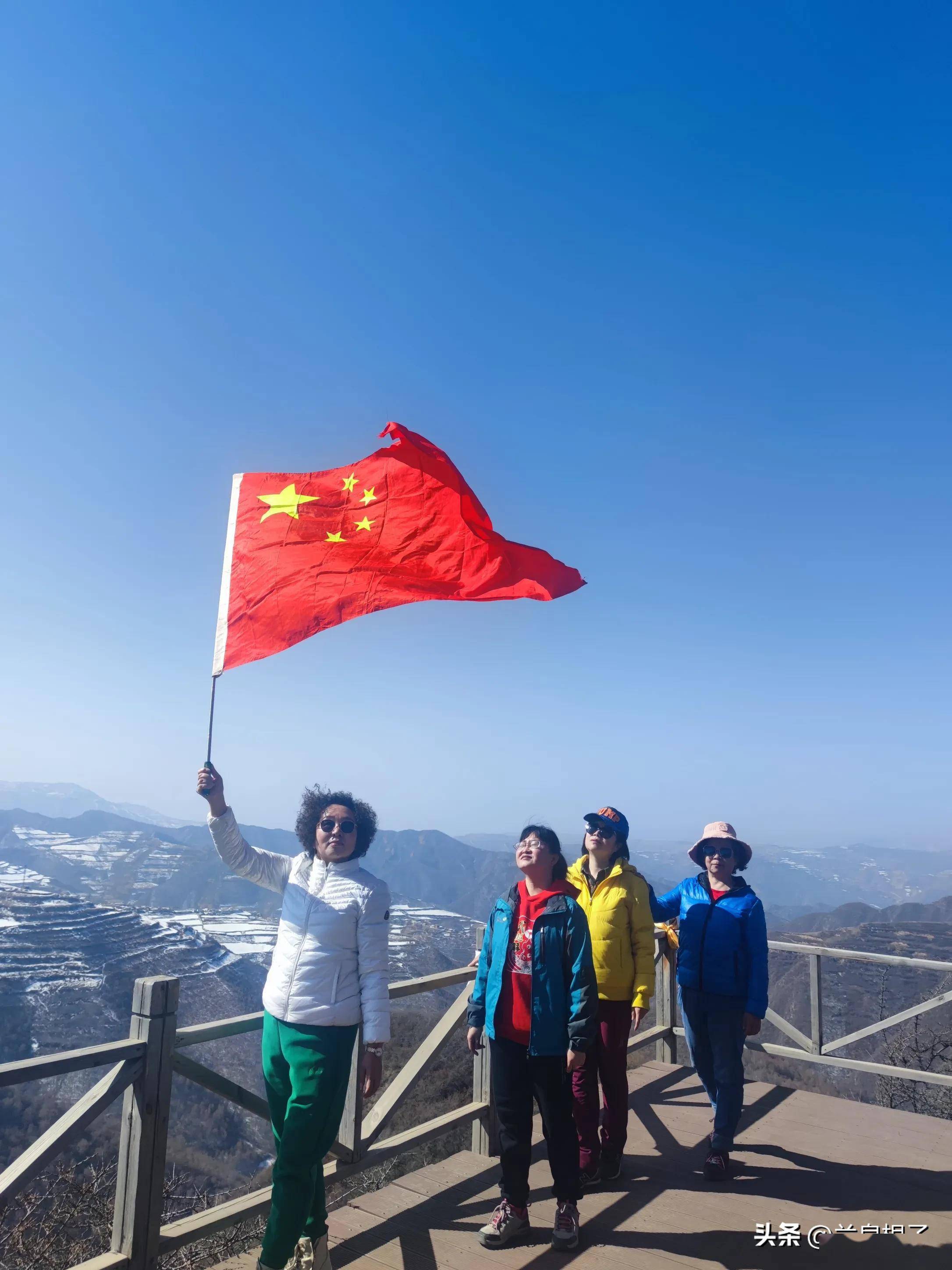 叠叠水墨景色彰显国家3a旅游级兰州石佛沟国家森林公园云顶山景区风彩