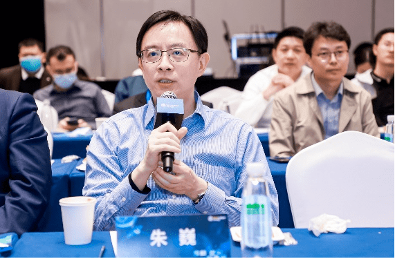 首都医科大学附属北京天坛医院贾旺副院长和复旦大学附属华山医院朱巍