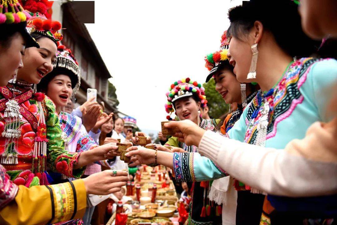 【行摄云南】有一种幸福,叫赶一场巍山长街宴!_小吃_文化_南诏