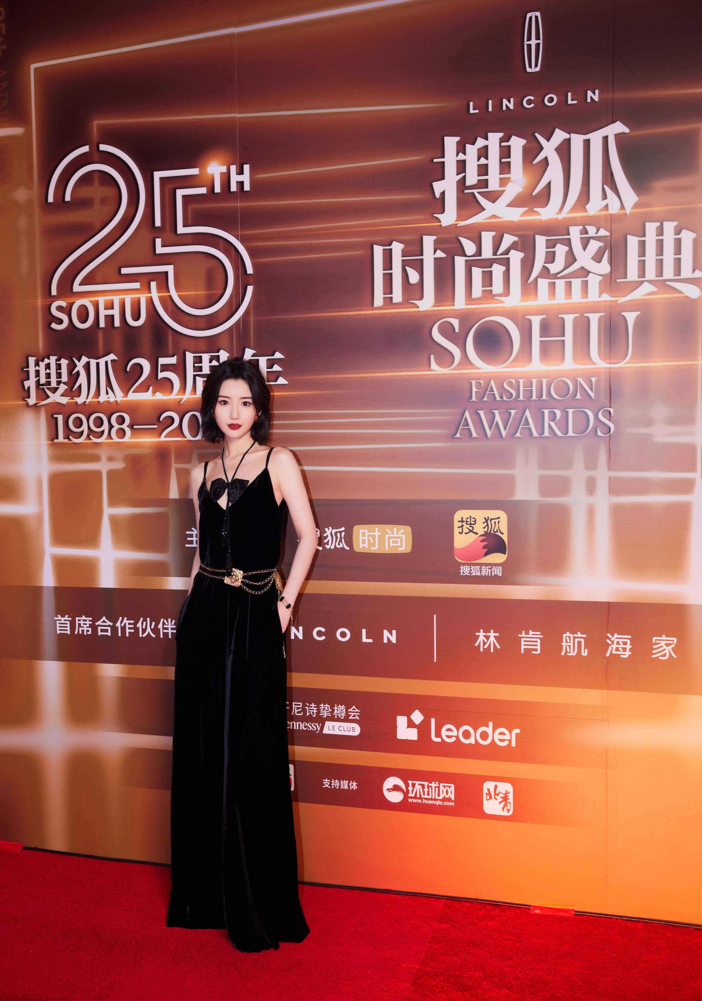 ���Ѻ�25����������Ѻ�ʱ��ʢ�䡱���� �����������ݻ���� ...