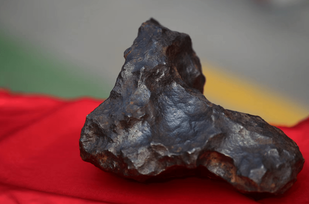 北京新增一座博物馆下月试运营!展品率先走进幼儿园_陨石_科学节_孩子