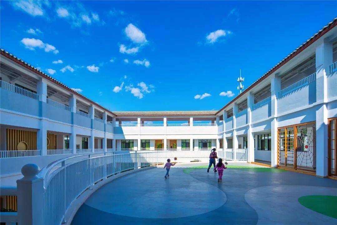 校园更新之"藏宝盒"重生记 | 云南玉溪悦畔田园幼儿园_建筑_改造_空间