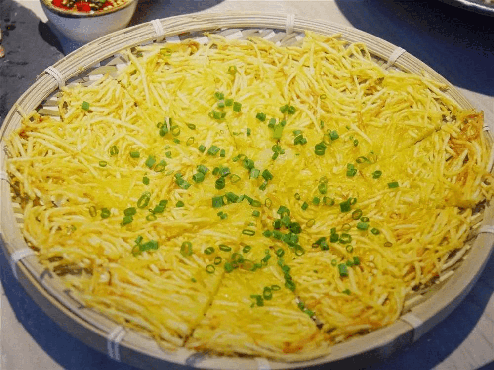 车窗外的俏春 如约而至_武都区_文旅_列车