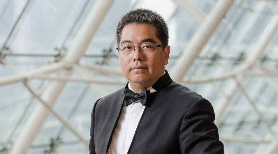 致敬拉赫玛尼诺夫,广交联袂杨洋,左章奏响《第一钢琴协奏曲》_音乐会