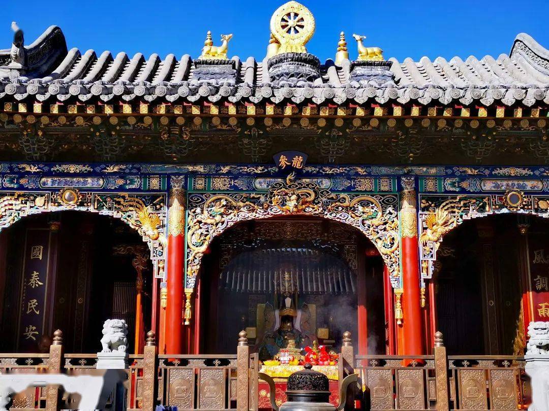 60 分钟)d2,呼和浩特——五台山酒店休息18:30 用晚餐因寺内供奉文殊