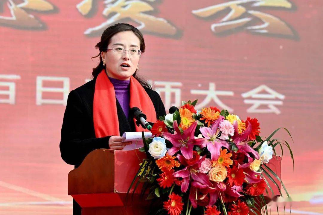 奋战百日·赓续辉煌 | 海泉高中隆重举行2023年高考百日誓师大会_高三