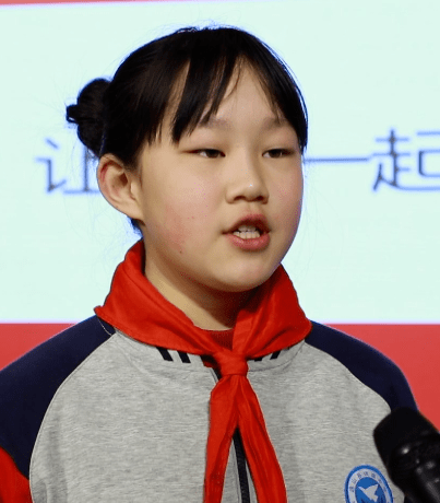 通山:"雷锋"精神代代传 满城尽是志愿红_活动_服务_镇南