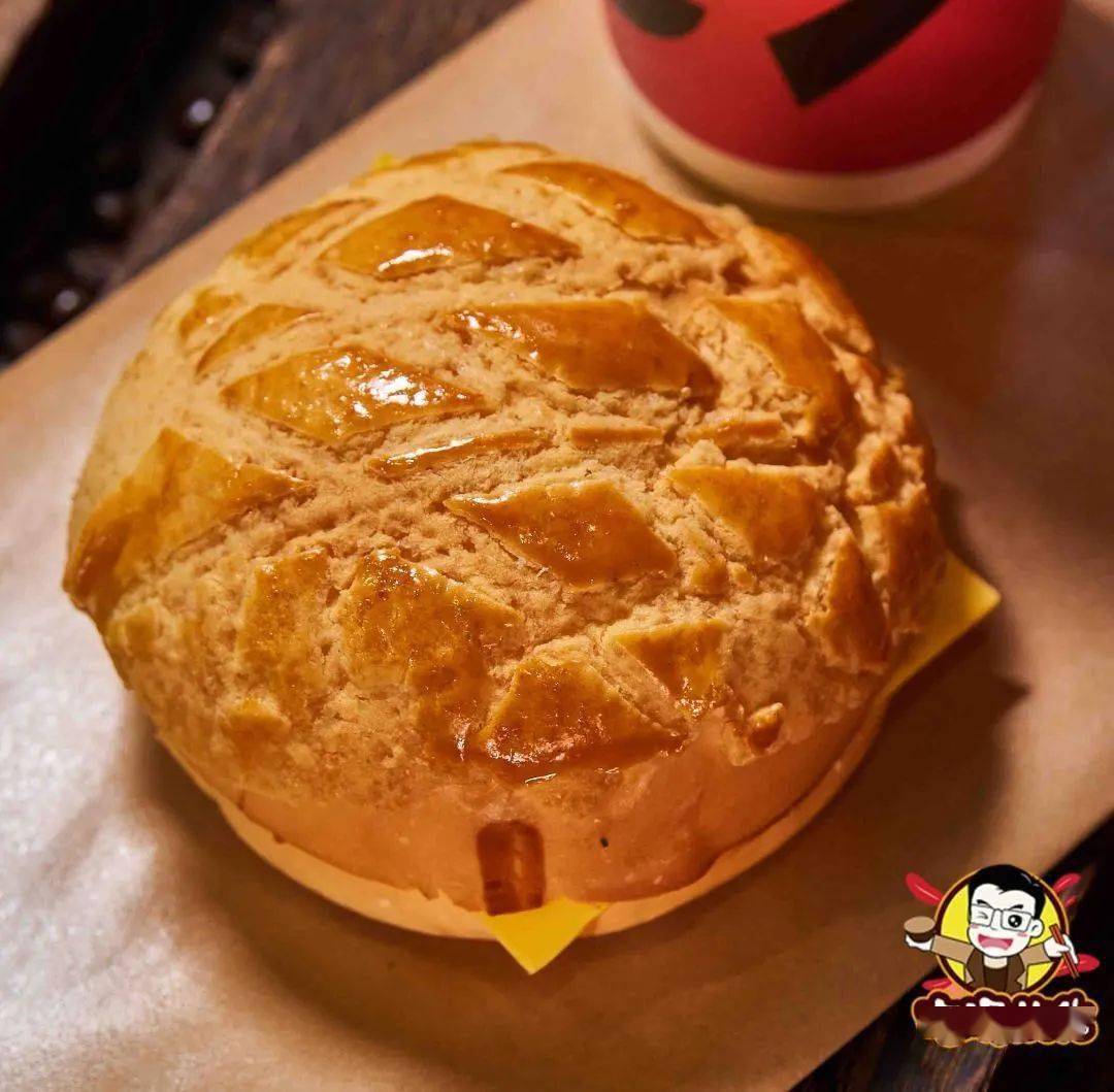 「芝士菠萝包」