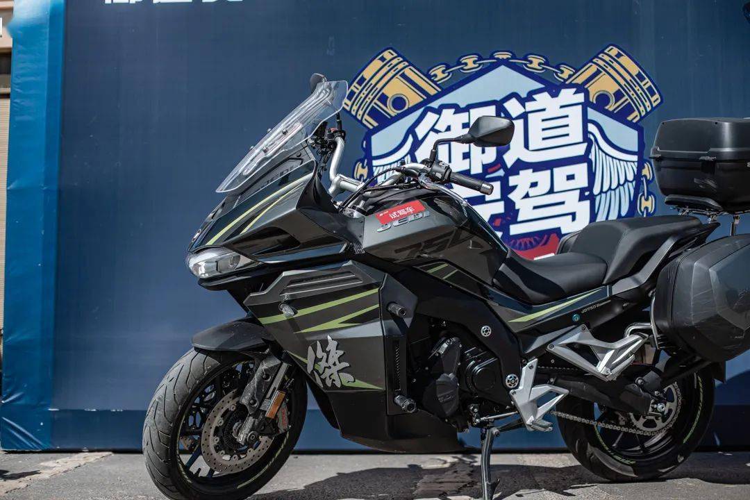 杰迪机车出战彩云之南亮点不断_搜狐汽车_搜狐网