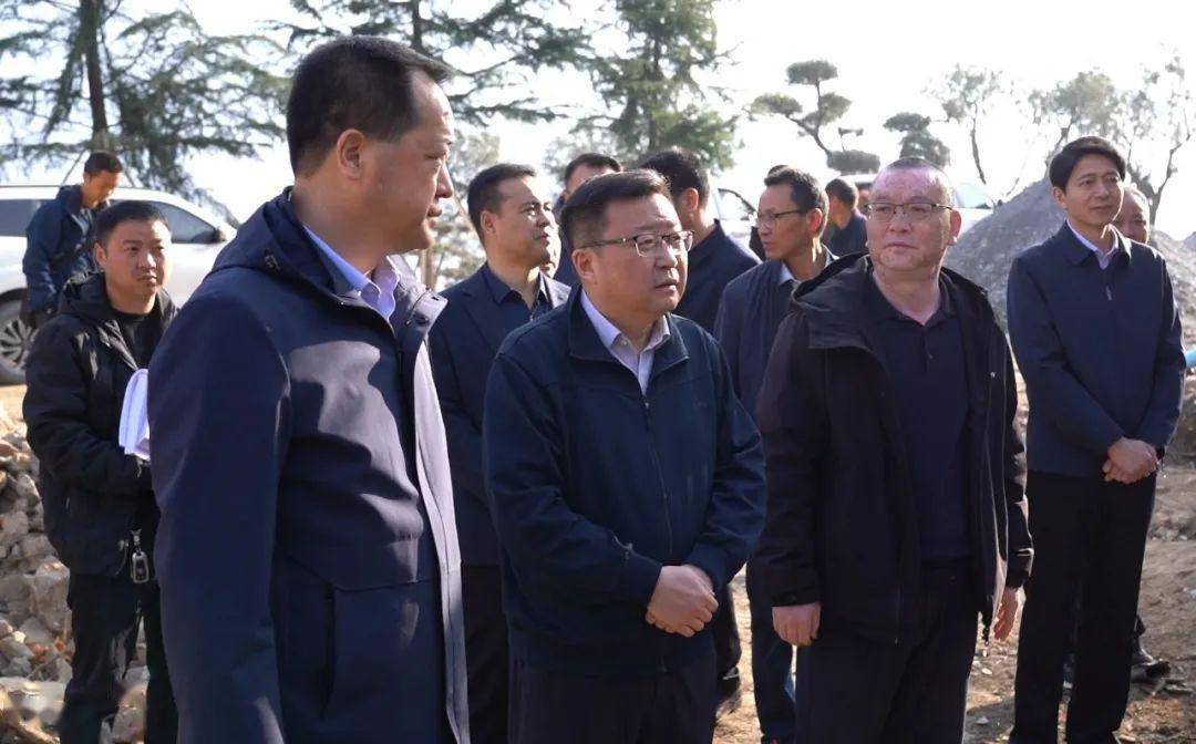3月5日,市委副书记,市长刘永革在武都区,文县调研城市更新,重大项目