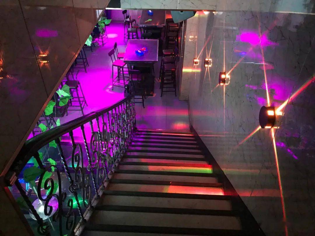龙港这家酒吧又双叒叕搞事情啦~_音乐_活动_包厢