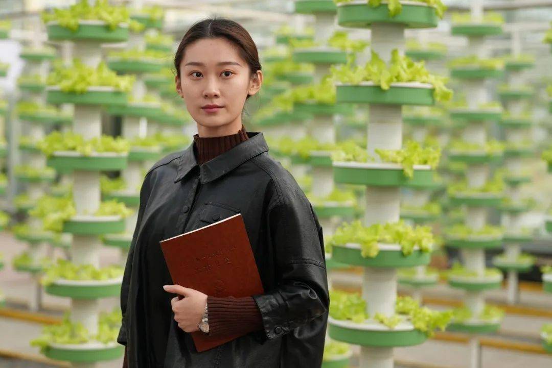 郭子涵他们的先进事迹吧小编带你了解下我县郭子涵,焦润军入选!