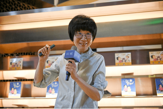 了不起的她_深圳_李荣花_冰球队