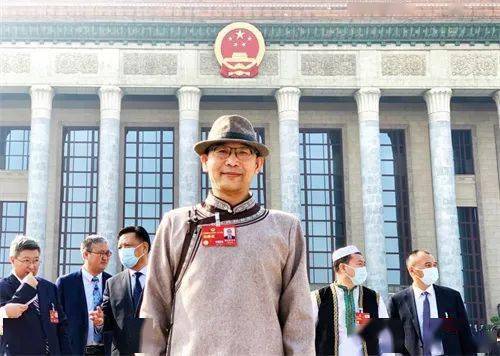 纳日碧力戈委员:利用数字化技术记录储存社会记忆此外,徐睿霞认为