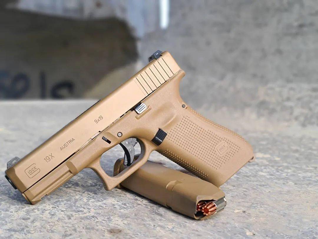 【格洛克g19x美图】修长的腰身 炸裂的颜值