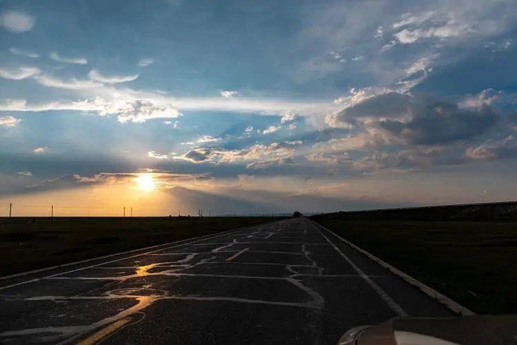 生活不只诗和远方,还有眼前的苟且_人生_现实_生命