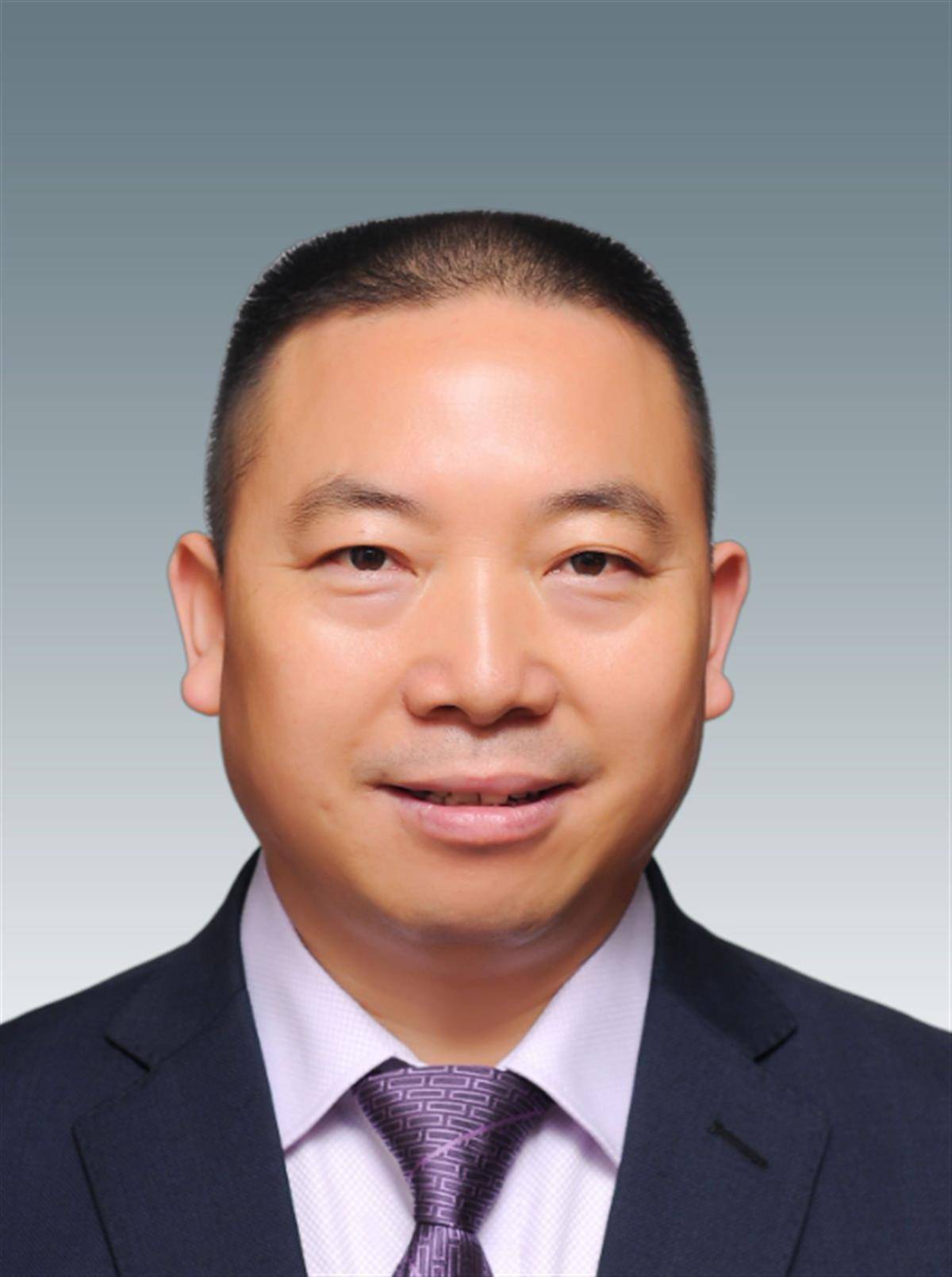 李刚落马!老上司一个月前主动投案_成都市_工作_中心