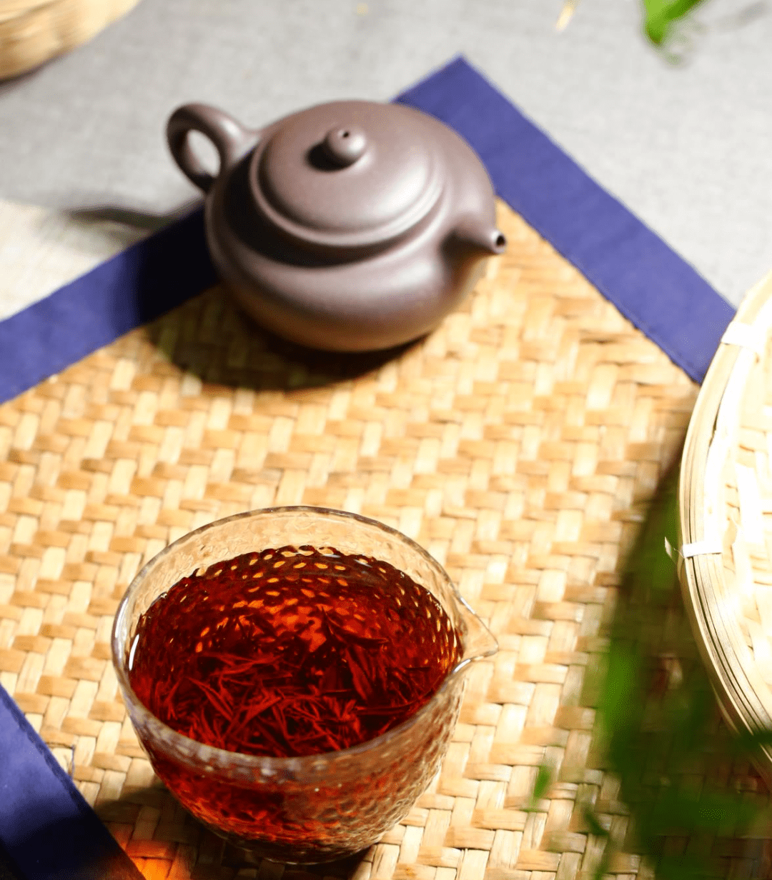 推荐这款红茶,名为阳羡红茶,来自江苏宜兴.