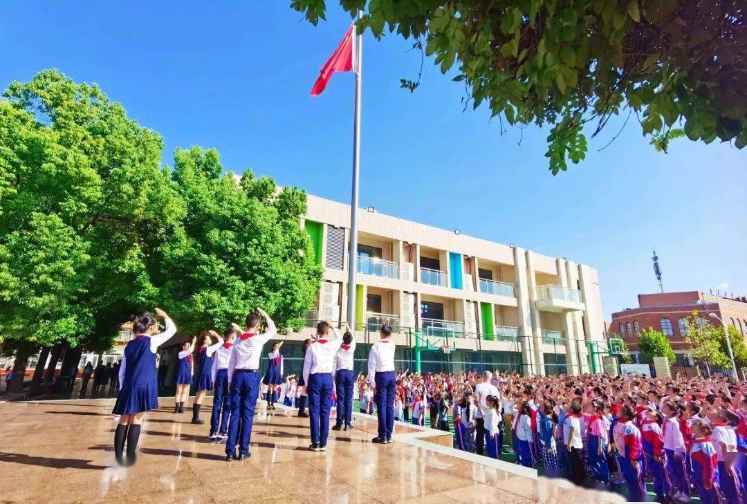 滁州二小:五育并举培育"红孩子"_活动_教育_劳动