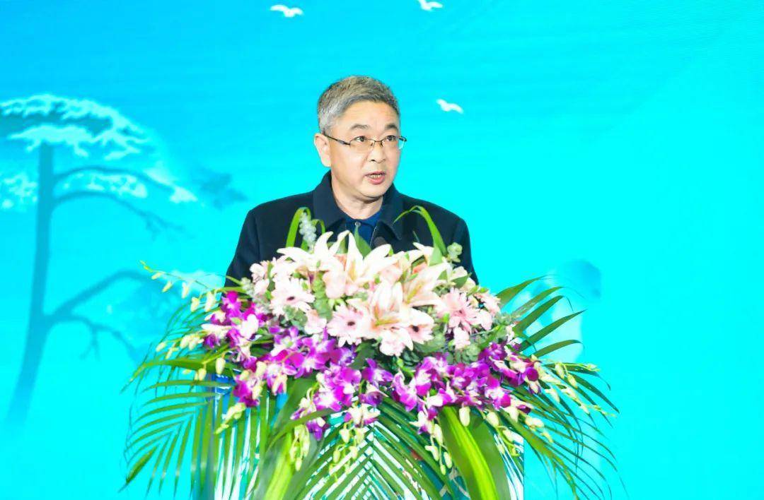 黄山区委副书记,区长程前在致辞中表示,黄山区与南京市有"三重缘分"