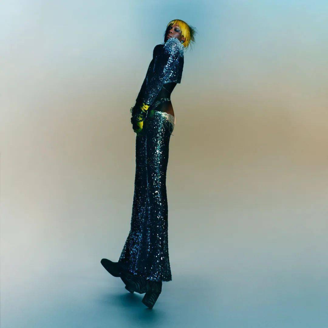 yves tumor五专上帝前卫异想聚焦炽热世界|每周新发行专辑盘点_lord