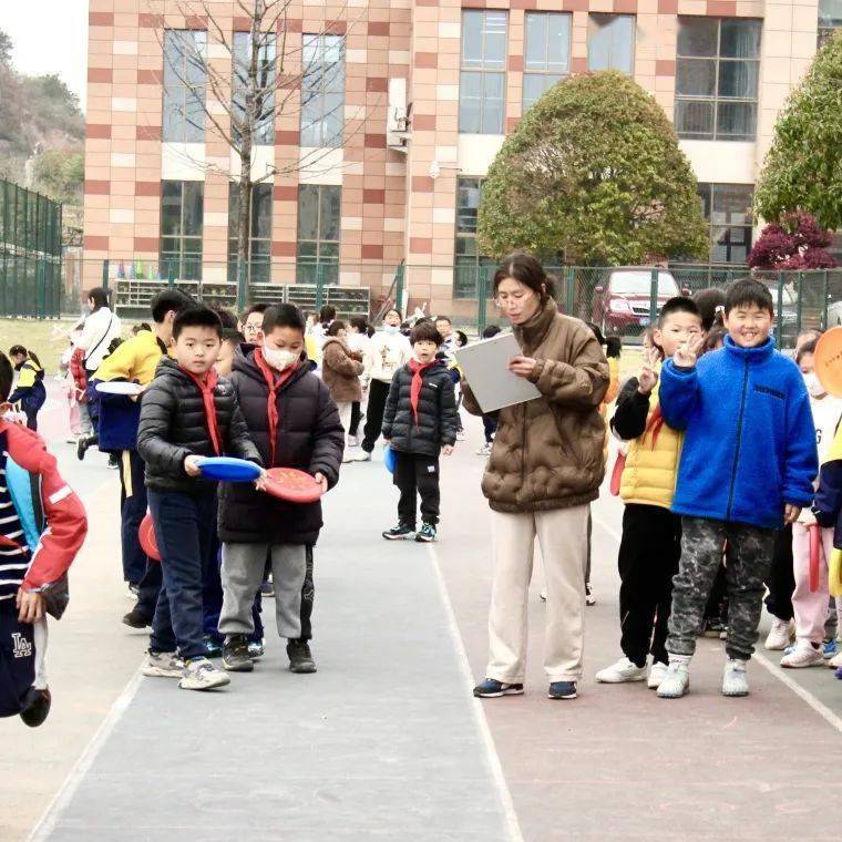 点亮科技之光,放飞科学梦想——义乌市黎明湖小学科技运动会_选手