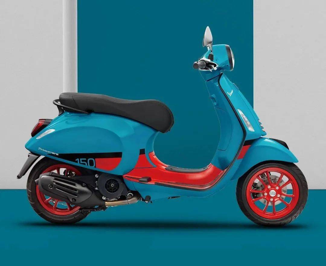 比普通款贵1000元,vespa 彩色版150踏板国内上市_搜狐汽车_搜狐网