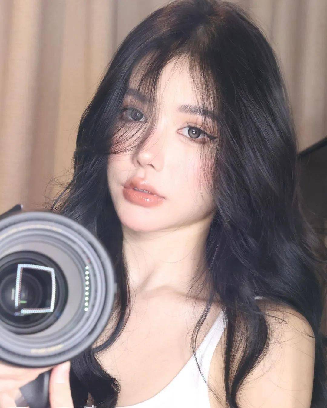 国产嫩模媛媛酱,黑丝后妈裙香欲撩人_侵权_版权_交流