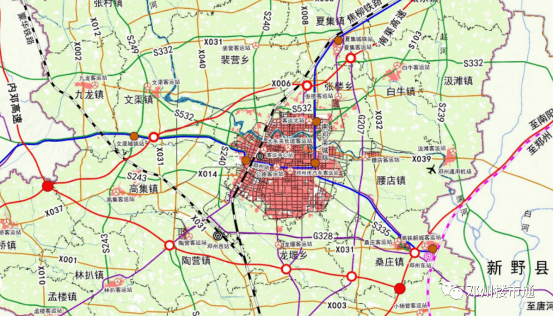 邓州通用机场的位置大概在腰店镇和汲滩镇之间,城东方向