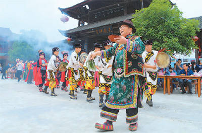 石椅羌寨 踏歌前行（非遗焕彩新时代）