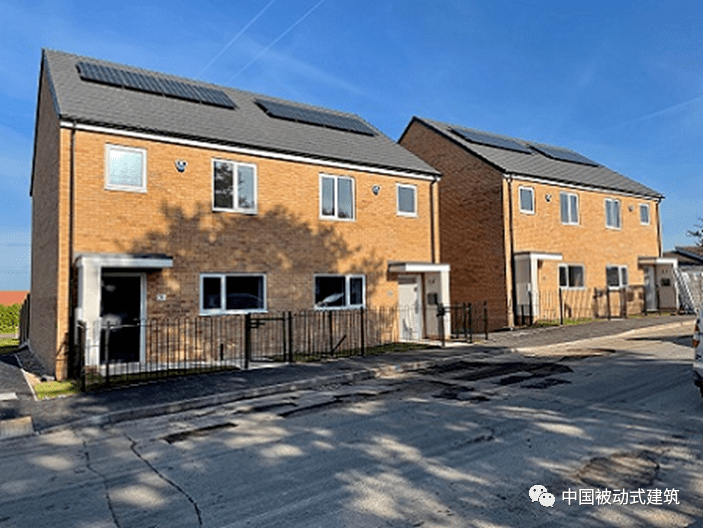 【技术追踪】PHI认证被动房项目——半独立式住宅,UK - NG19 6NX曼彻斯特(西米德兰兹郡),砖石结构(1196期)_建筑_阳光_的开发