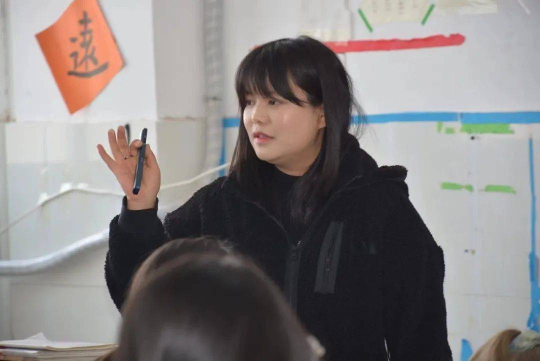 校际交流话教育 携手共进新征程——眉县中学与槐芽中学开展跨校教研