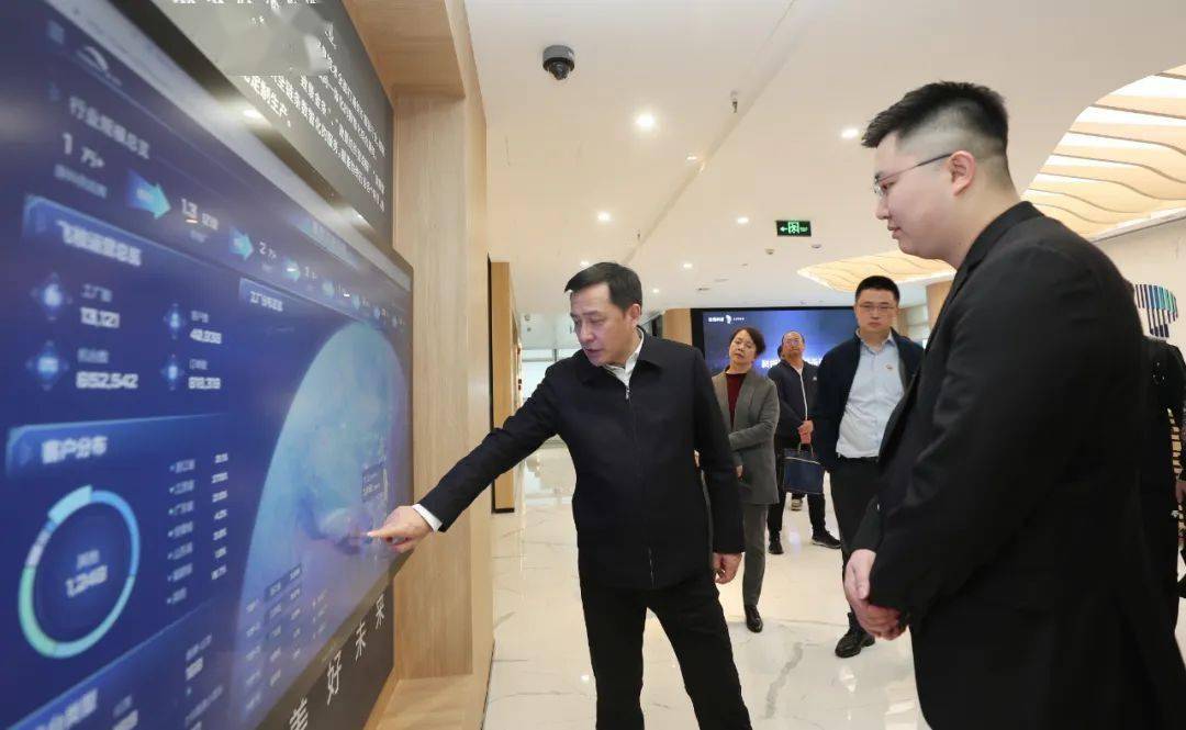 刘洪建率队赴广东省开展招商引资活动_发展_合作_昆明