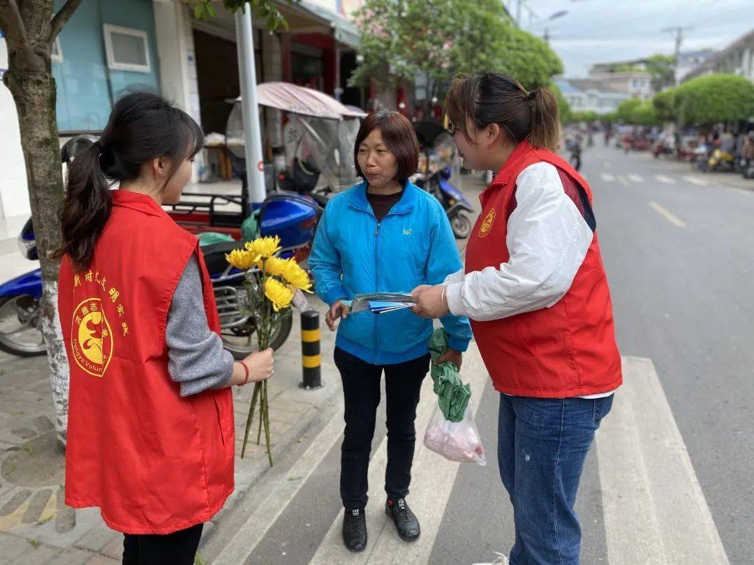 洪雅县"鲜花换纸钱 文明寄哀思"移风易俗文明实践活动_宣传_祭祀_方式